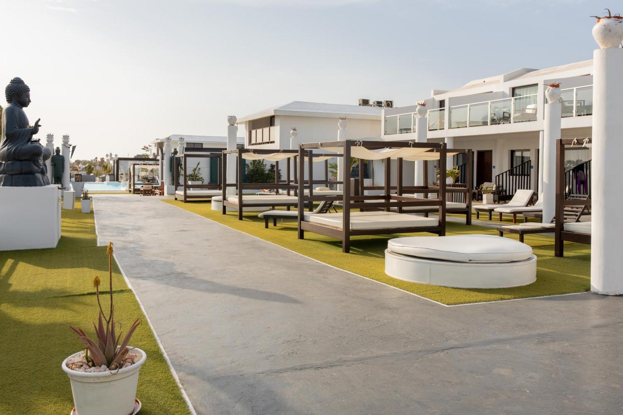 Hotel Livvo Budha Beach Santa Maria Εξωτερικό φωτογραφία